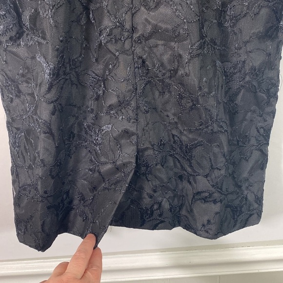 Elegant Vintage Black Lace Dress Size 6 - Picture 4 of 7